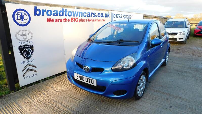 View TOYOTA AYGO 1.0 VVT-i Blue