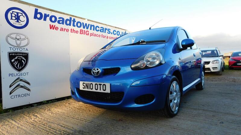 View TOYOTA AYGO 1.0 VVT-i Blue