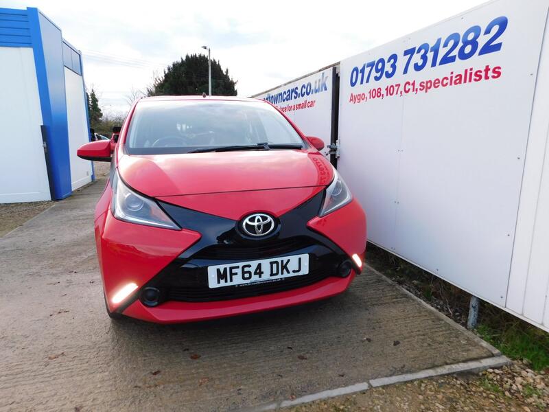 TOYOTA AYGO