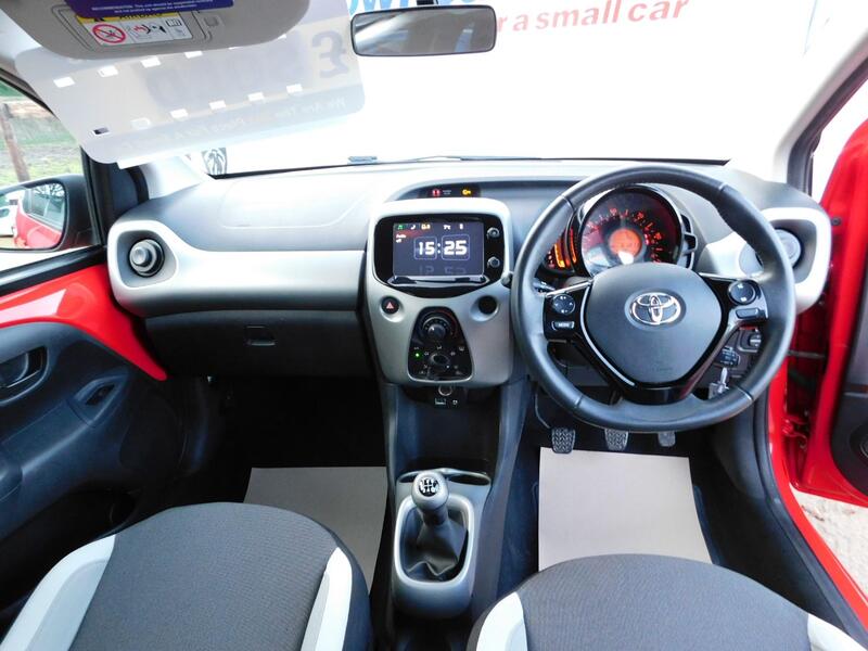 TOYOTA AYGO