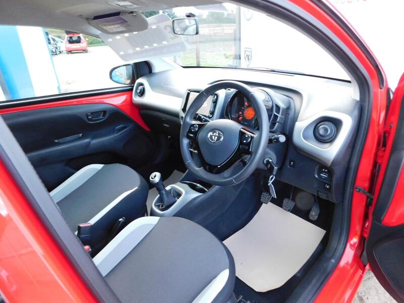 TOYOTA AYGO