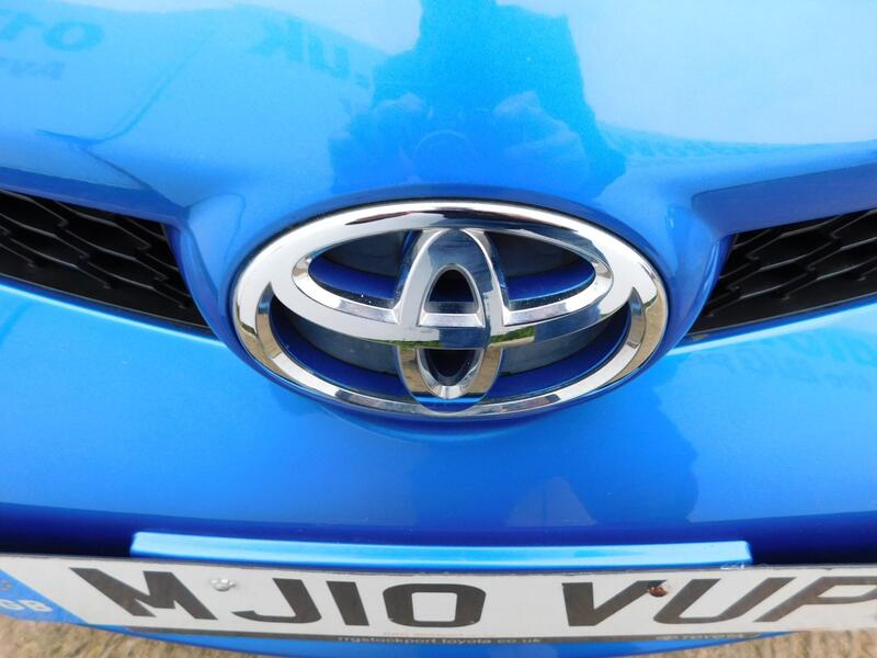 TOYOTA AYGO