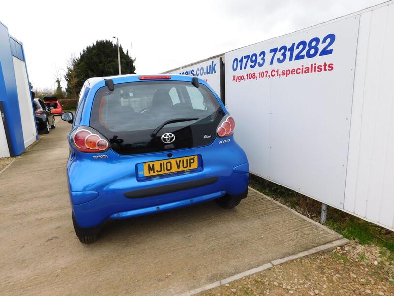 TOYOTA AYGO