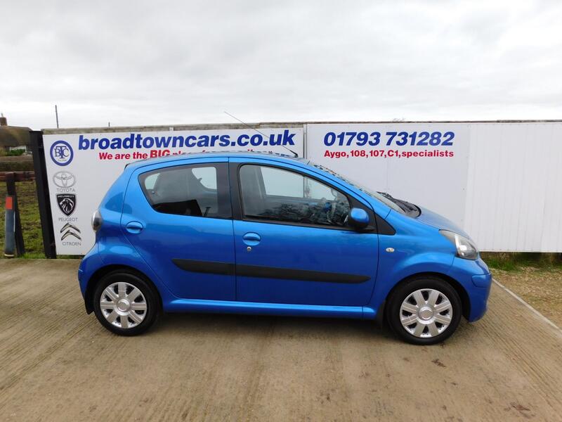 TOYOTA AYGO