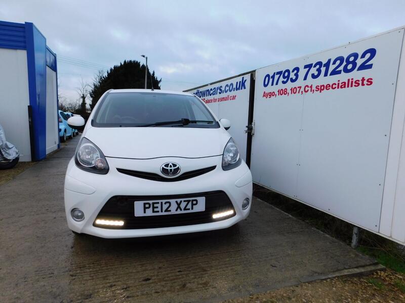 TOYOTA AYGO