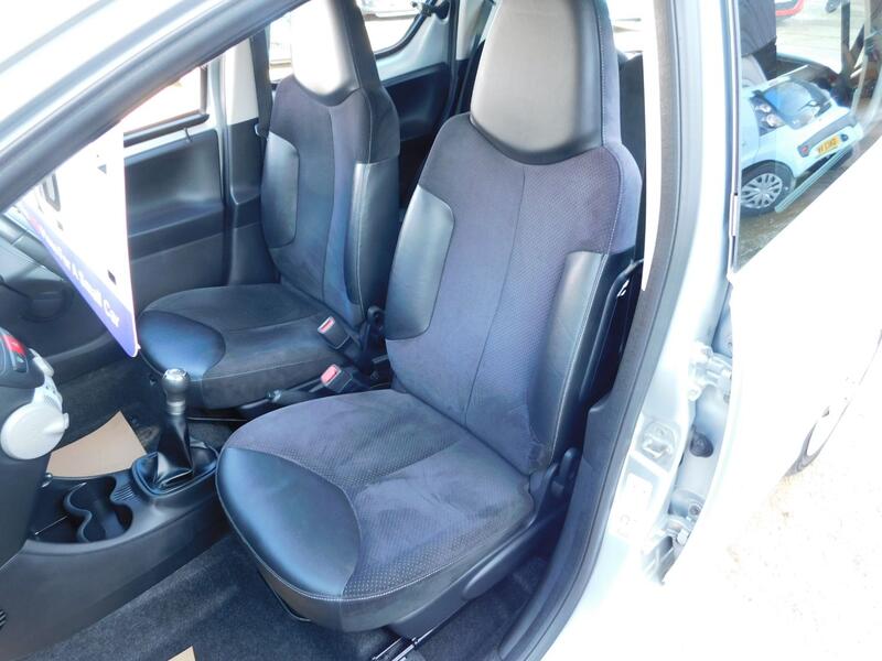 TOYOTA AYGO