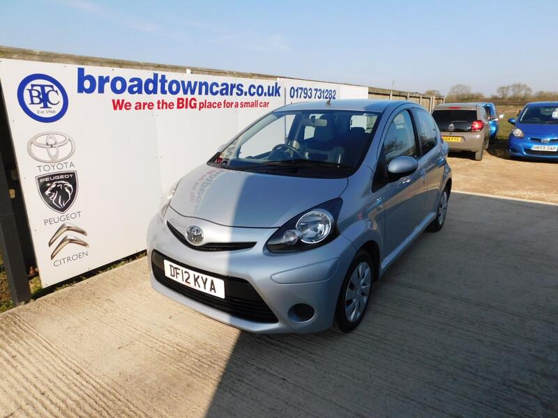 View TOYOTA AYGO 1.0 VVT-i Ice