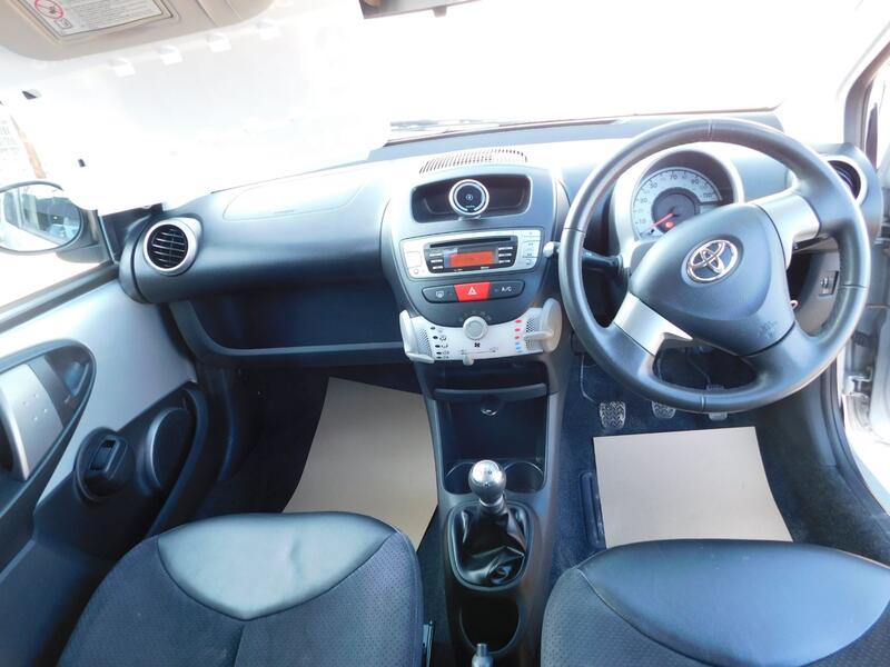 TOYOTA AYGO
