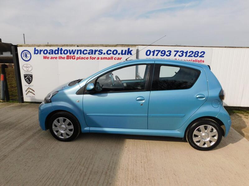 View TOYOTA AYGO 1.0 VVT-i Move