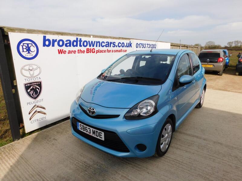 View TOYOTA AYGO 1.0 VVT-i Move