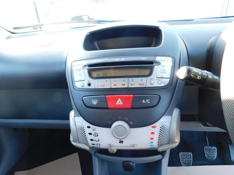 TOYOTA AYGO