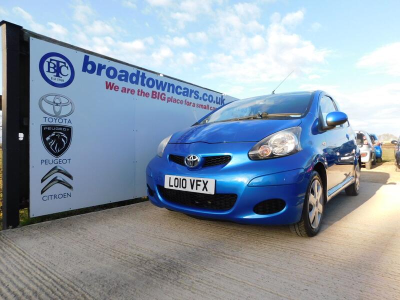 View TOYOTA AYGO 1.0 VVT-i Blue