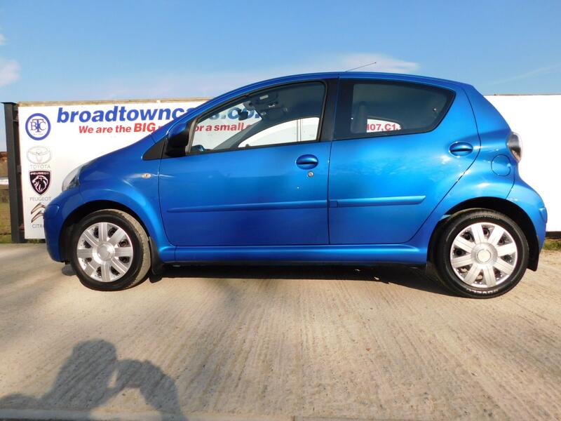 TOYOTA AYGO