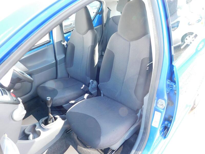 TOYOTA AYGO