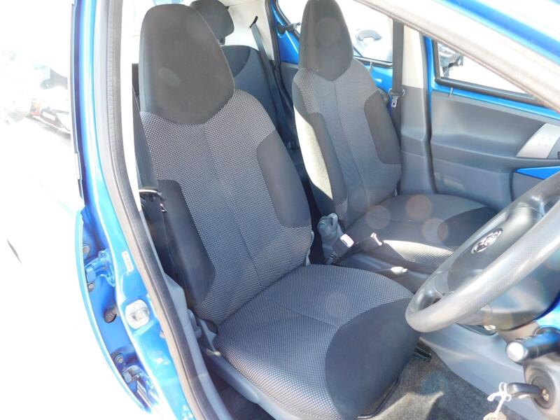 TOYOTA AYGO