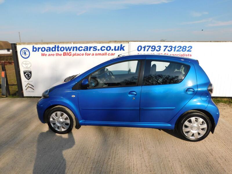 View TOYOTA AYGO 1.0 VVT-i Blue