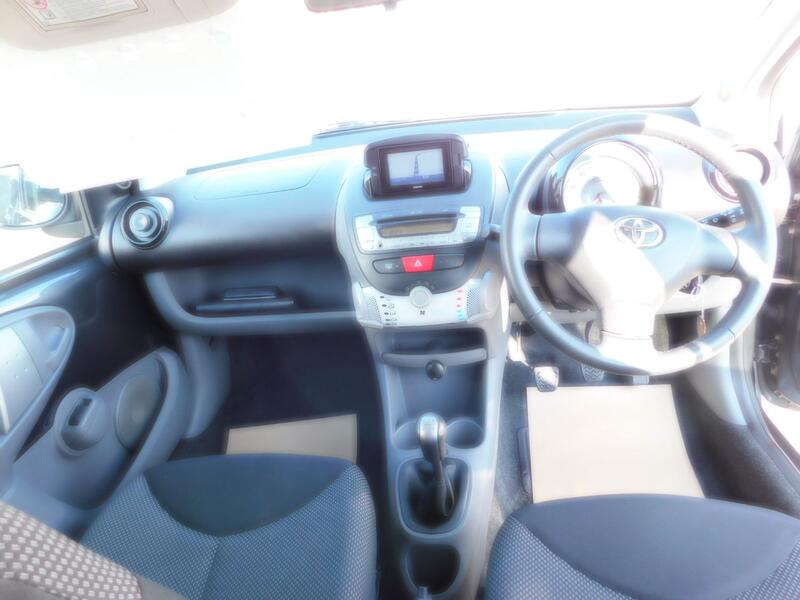 TOYOTA AYGO