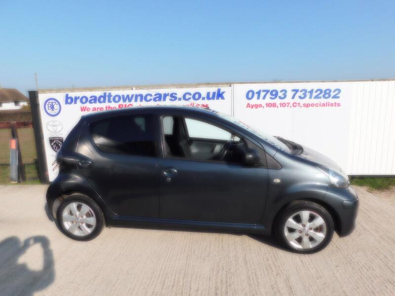 TOYOTA AYGO