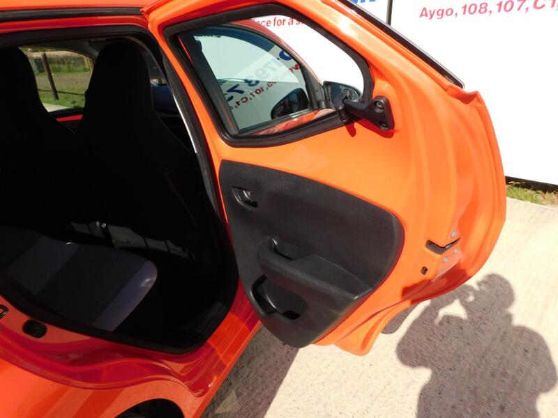 TOYOTA AYGO