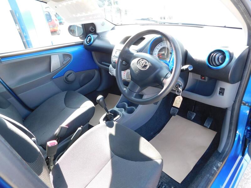 TOYOTA AYGO