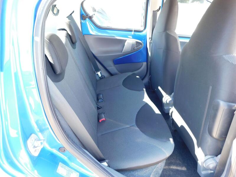 TOYOTA AYGO