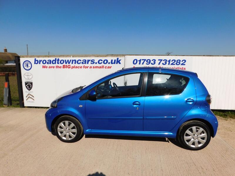 View TOYOTA AYGO 1.0 VVT-i Blue