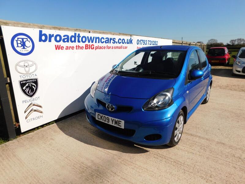 View TOYOTA AYGO 1.0 VVT-i Blue