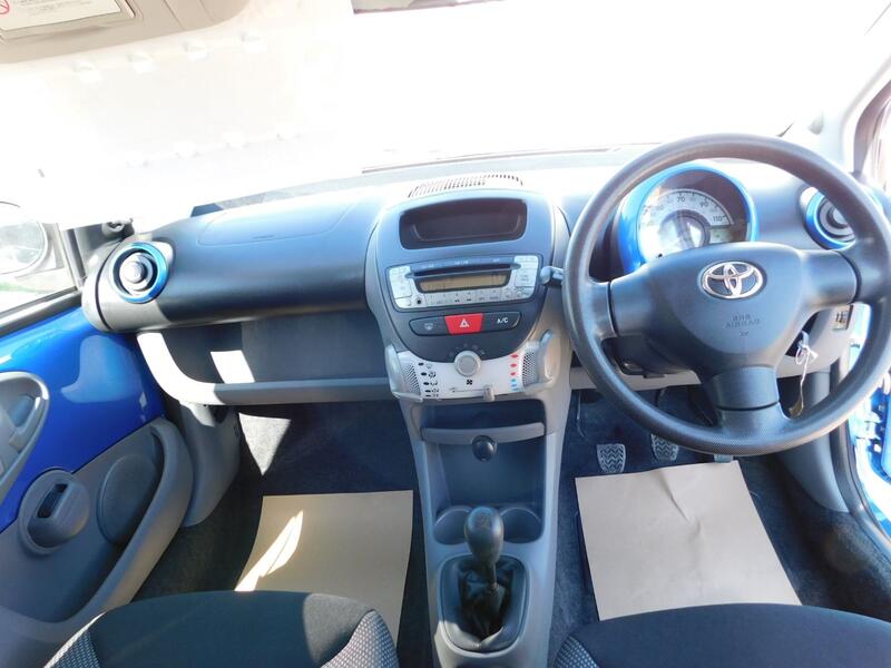 TOYOTA AYGO