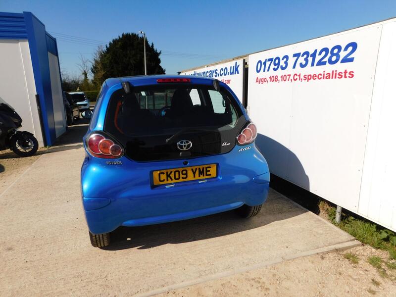 TOYOTA AYGO
