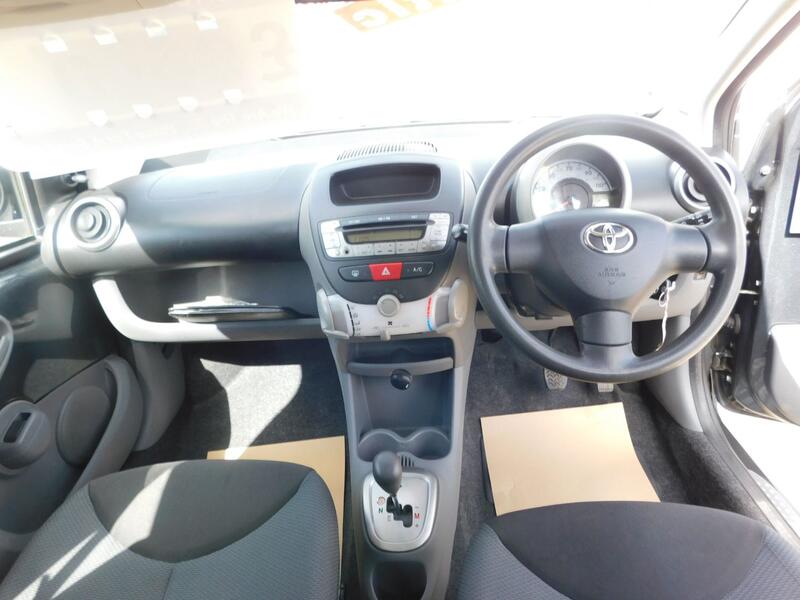 TOYOTA AYGO