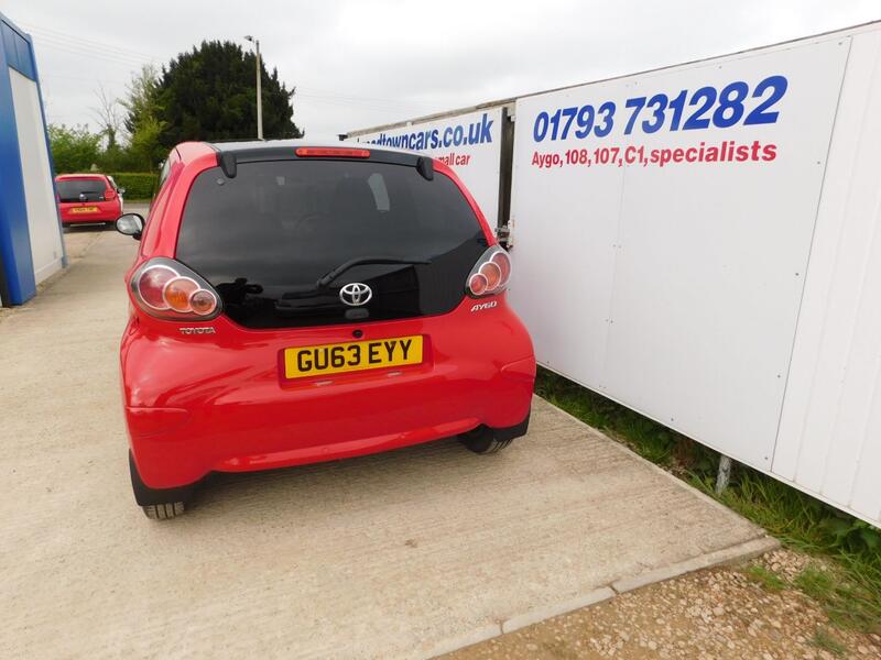 TOYOTA AYGO