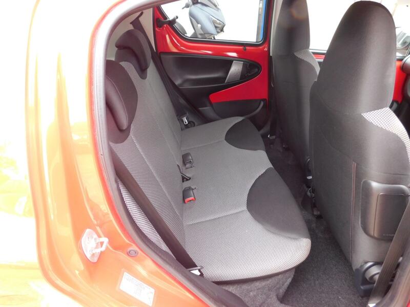 TOYOTA AYGO