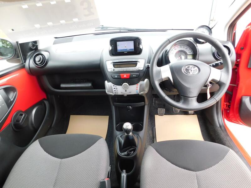 TOYOTA AYGO