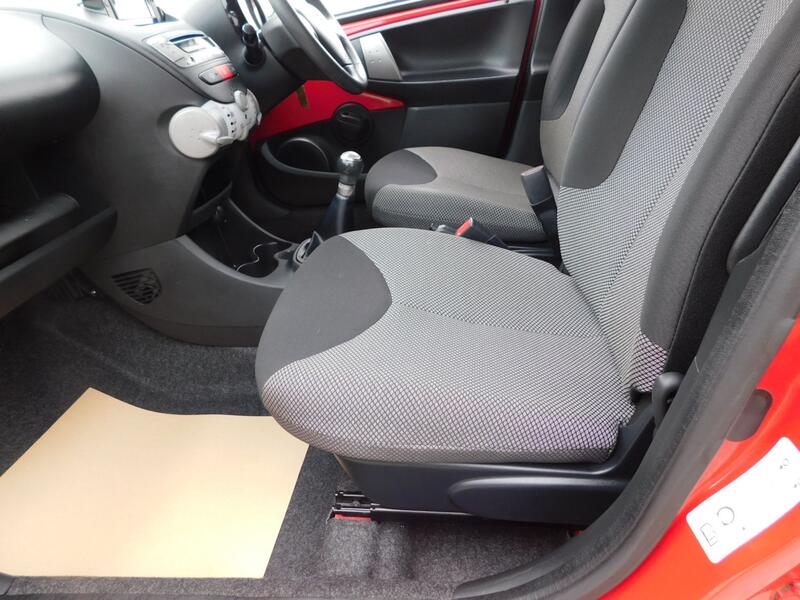 TOYOTA AYGO