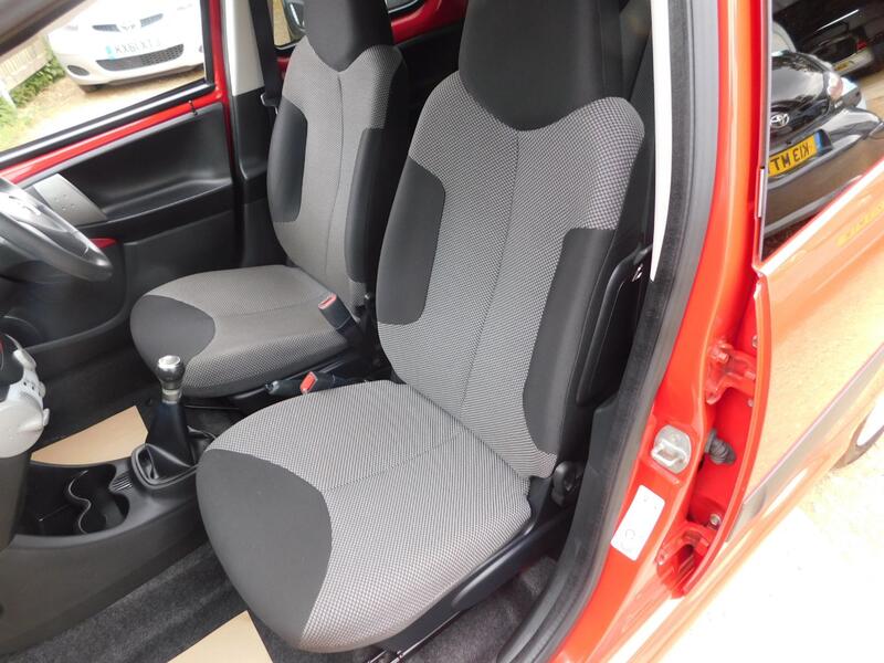 TOYOTA AYGO
