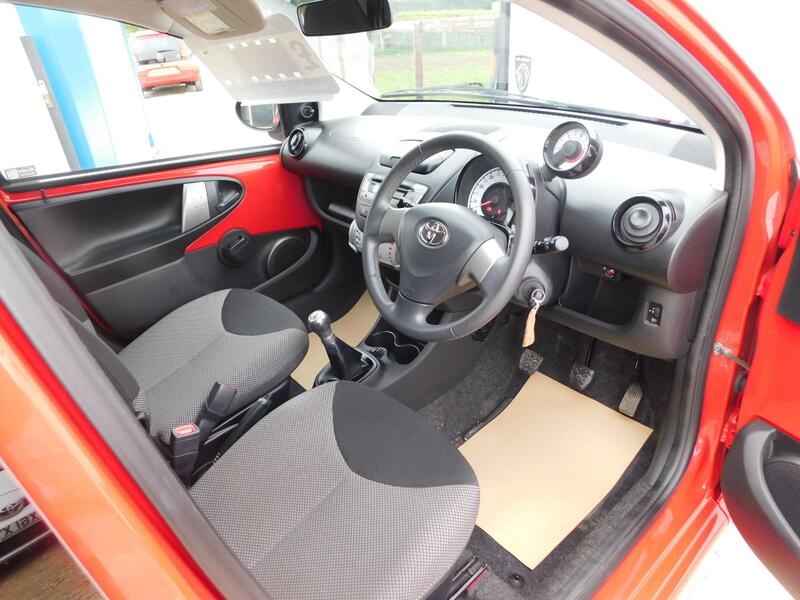 TOYOTA AYGO