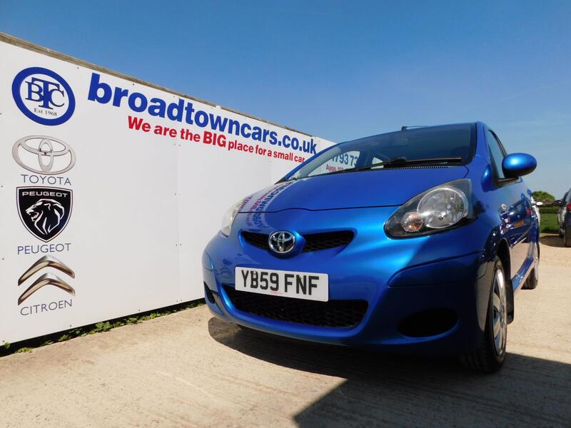 View TOYOTA AYGO 1.0 VVT-i Blue