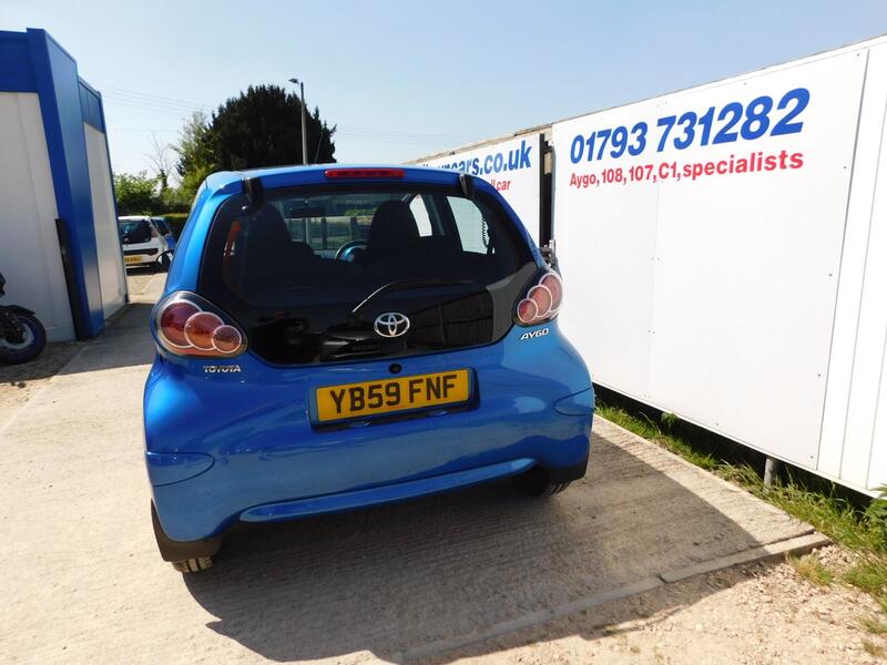 TOYOTA AYGO
