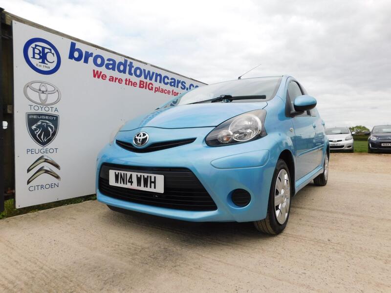 View TOYOTA AYGO 1.0 VVT-i Move