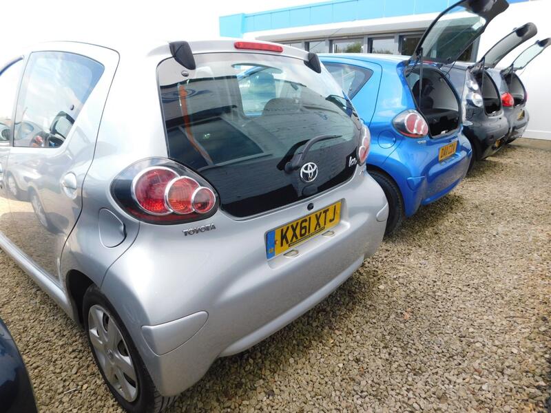 View TOYOTA AYGO 1.0 VVT-i Ice