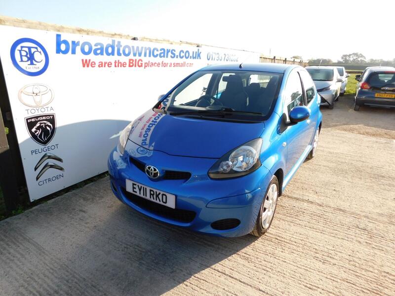 View TOYOTA AYGO 1.0 VVT-i Blue