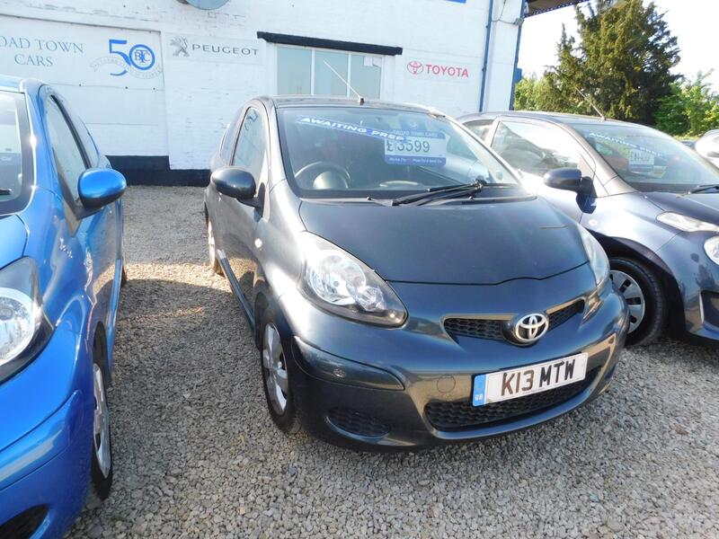 View TOYOTA AYGO 1.0 VVT-i Go
