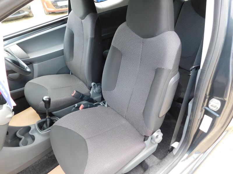 TOYOTA AYGO