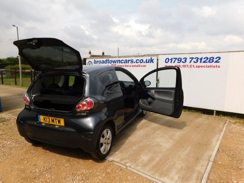 TOYOTA AYGO