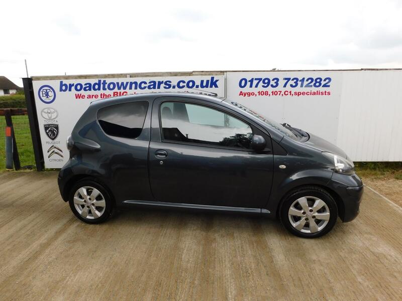TOYOTA AYGO