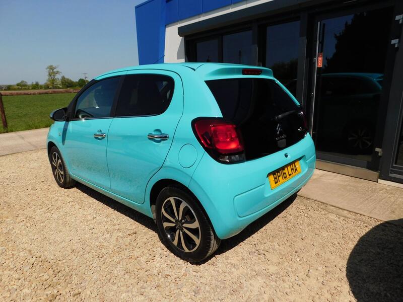 View CITROEN C1 1.0 VTi Flair Automatic
