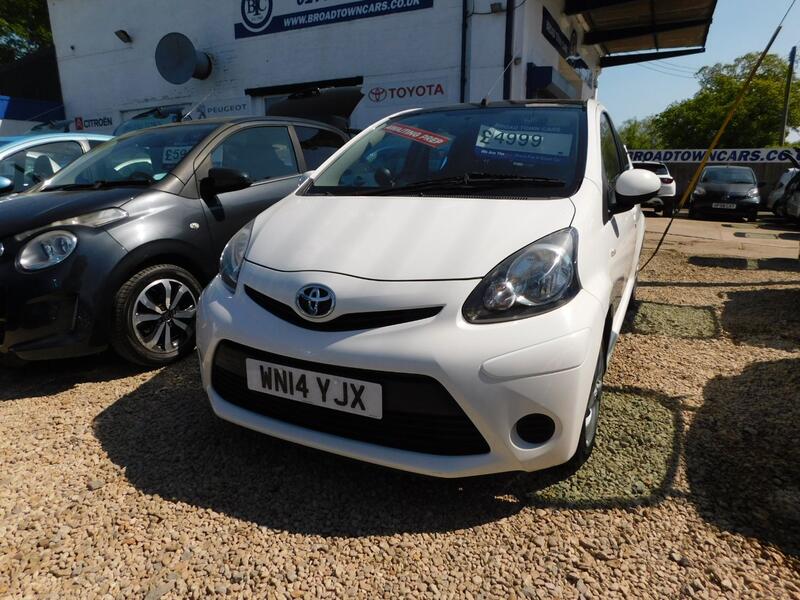 View TOYOTA AYGO 1.0 VVT-i Move