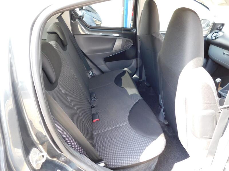 TOYOTA AYGO