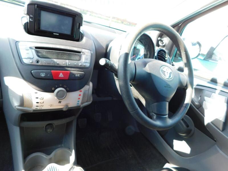 View TOYOTA AYGO 1.0 VVT-i Go