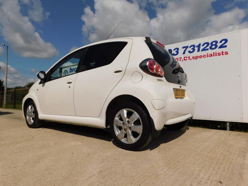 TOYOTA AYGO